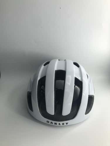 New Oakley Aro3 Bike Helmet  - White/Medium
