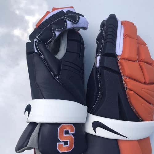 Team Issued Nike Vapor Elite Gloves 13” (New)