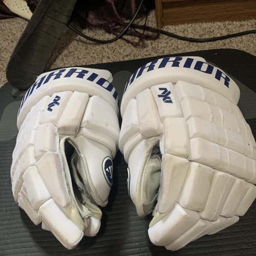 AX1 Pro 14’ Rob Hainsey Gloves Leafs Stadium Series