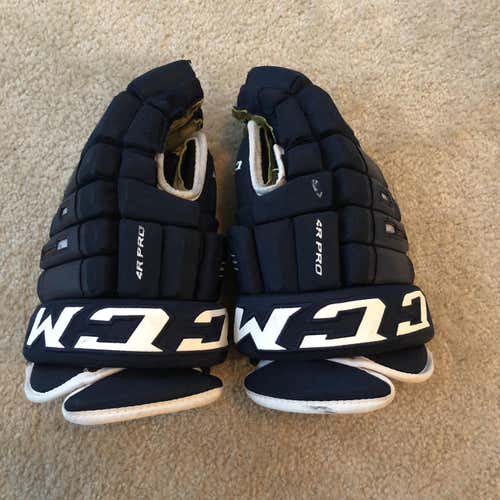 Used CCM Classic Pro 4-Roll 14" Gloves