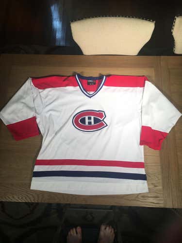 White  Montreal Canadians Used  Practice Adult XL goalie cut Jersey