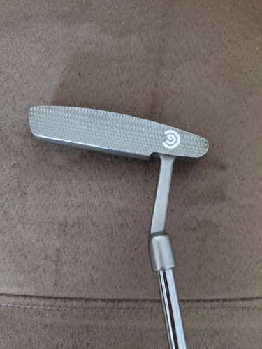 Used Men's Cleveland Left Handed Blade Putter 35"