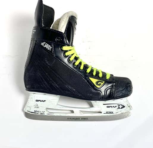 Junior Graf Supra 135s Hockey Skates D&R (Regular) Size 4.5