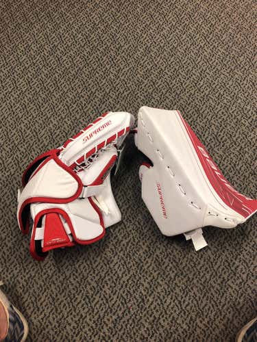 Bauer Intermediate White/red s190 Regular Glove And Blocker