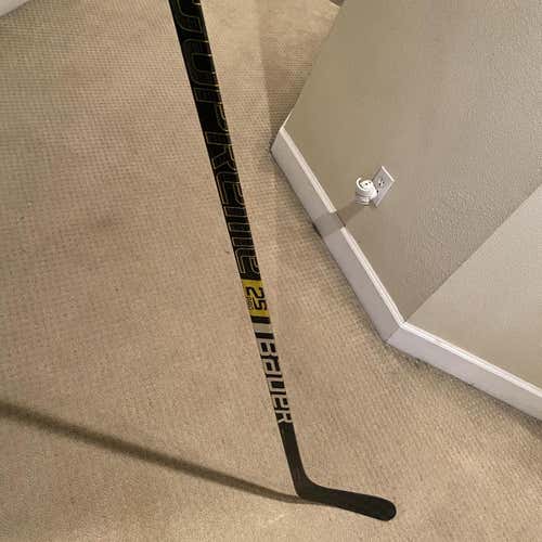 Bauer Mx3 Dressed As Supreme 2s Pro Pro Stock