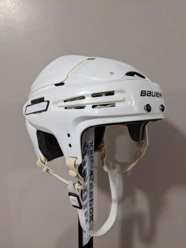 Bauer 5100 White Helmet - Medium