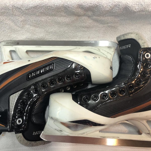 Used Bauer Elite Regular Width Size 9.5 Goalie Skates