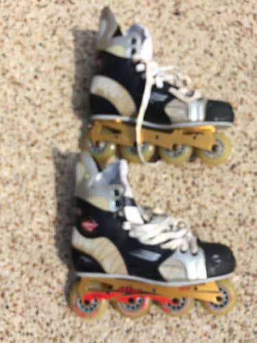 Used Senior Bauer Inline Skates Regular Width Size 11