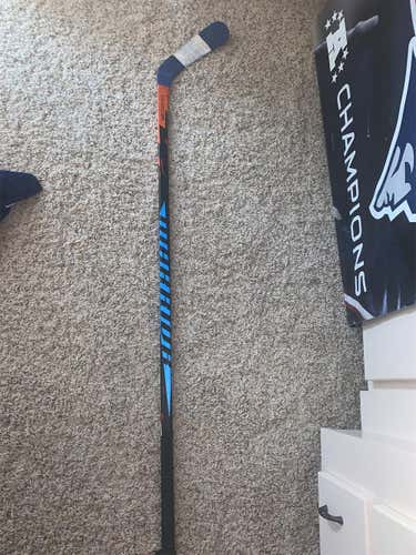 Used Right Handed Covert QRL Hockey Stick