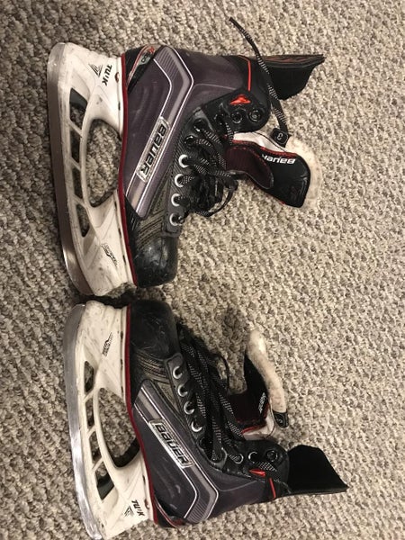 Used Bauer Vapor X600 Regular Width Size 3 Hockey Skates