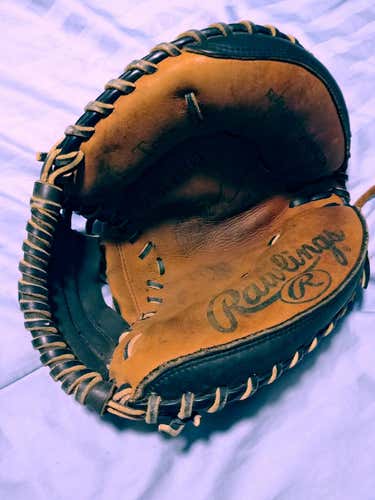 Brown Used Kid Pitch (9YO-13YO) Rawlings Right Hand Throw Catcher's RCM45 Baseball Glove 31.5"