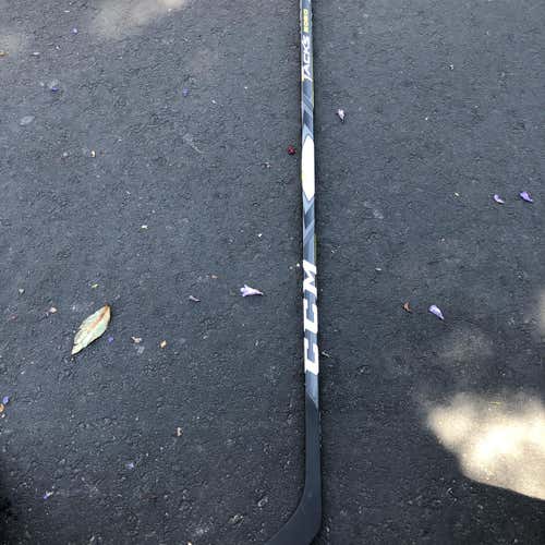 New Right Handed Tacks 9060  Hockey Stick
