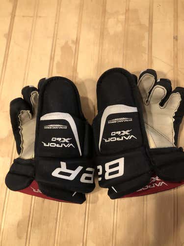 Black Used Youth Bauer Vapor X60 Gloves 10"