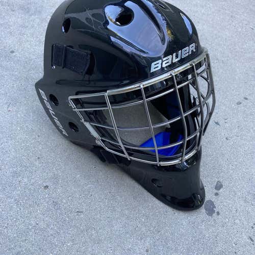 Black Used Bauer NME 8 Goalie Mask