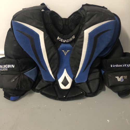 Used Medium Vaughn V6 2000 Pro Carbon  Goalie Chest Protector