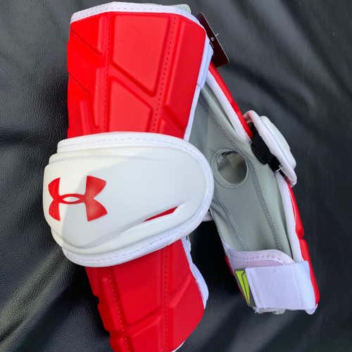 New Medium Under Armour Command Pro Arm Pads
