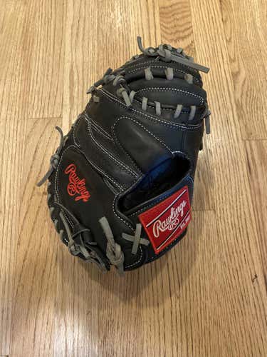 Black New High School/College Rawlings Right hand throw NEW