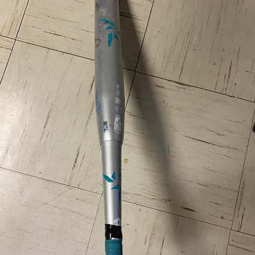 Used Vendetta C6 (-12) 21 oz 33" Bat