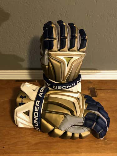 New Notre Dame Team Issued BioFit Gloves - Under Armour