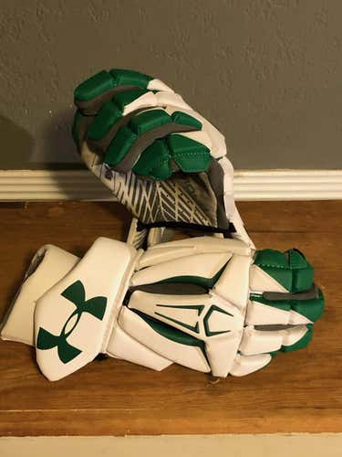 Notre Dame Team Issued Alternative Color Command Pro 2 Gloves - 13" - Lightly Used
