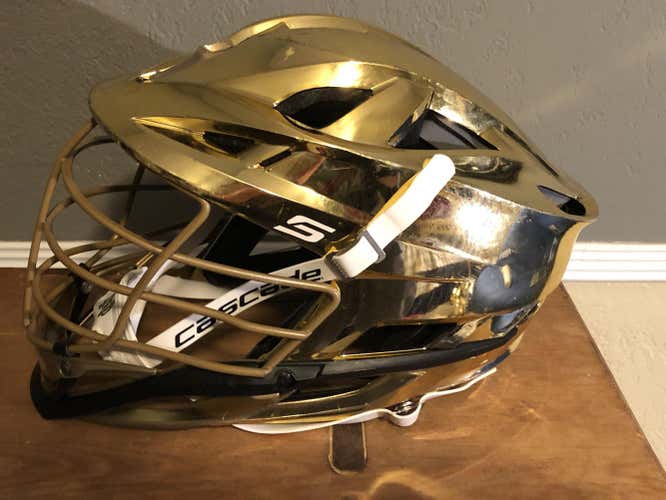 Notre Dame Team Issued S