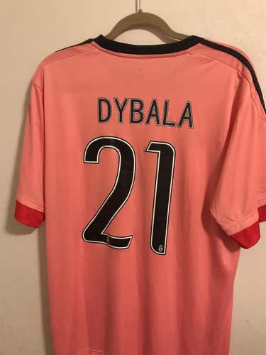 Men's Dybala Juventus XL jersey