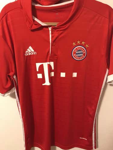 Men's Large Adidas Jersey Lewandowski