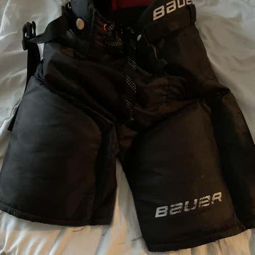 Used Small Bauer Vapor X700 Hockey Pants