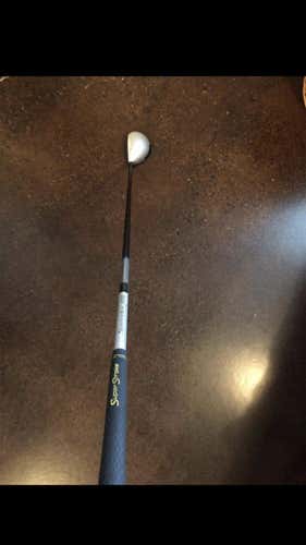 Used Right Handed SLDR Stiff Flex 5 Wood Fairway Wood