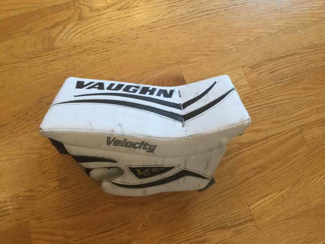 White Intermediate Used Regular Vaughn Velocity V6