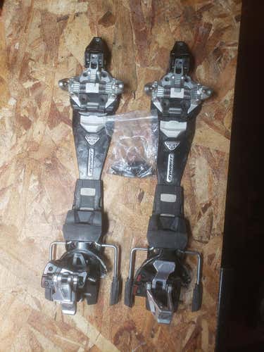 Used Dynafit Alpine Touring Radical FT12 Ski Bindings