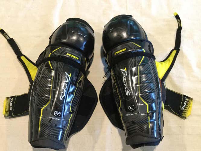 Used Junior CCM Tacks 7092 Shin Pads