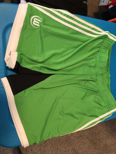 Wolfsburg Green Men's XL Adidas Shorts