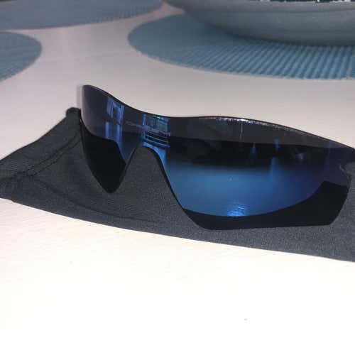 Oakley Radar Blue Lenses