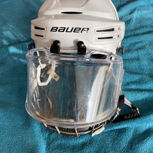 White Used Medium Bauer Re-Akt 75 Helmet
