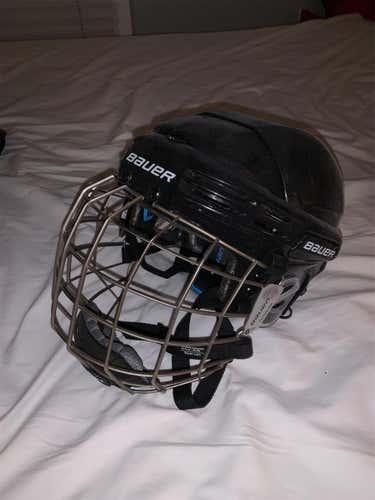 Black Used Medium Bauer 7500  Helmet