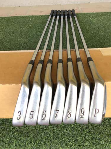 Used Right Handed 704.CB Stiff Flex Steel Shaft Iron Set