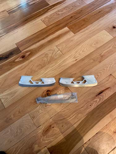 Used True/Step Steel Holders 272mm