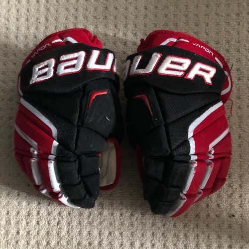 Black/Red/White Used Senior Bauer Vapor APX2 Pro Gloves 13"