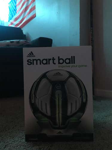 Adidas Smart Ball