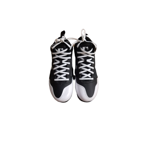 Under Armour Heater Mid TPU | Baseball Cleat