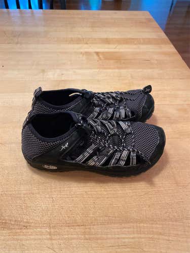 Like New Boy’s Size 3.0 Chaco Water shoes