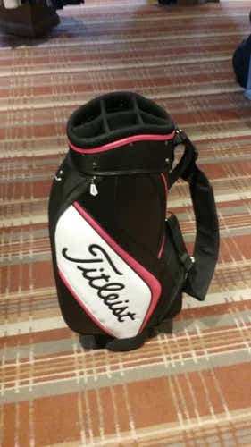 New Titleist Mini Staff Bag