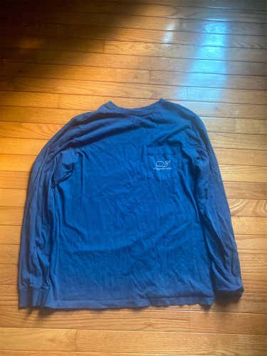 Medium Vineyard Vines Navy Tee
