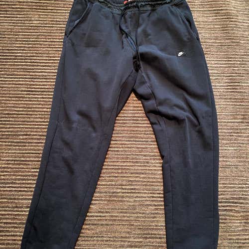 Black Nike Jogger Sweatpants (XL)