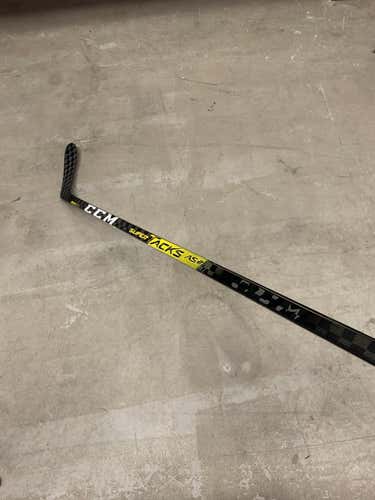 CCM AS2 PRO P28 85 Flex RH Pro stock