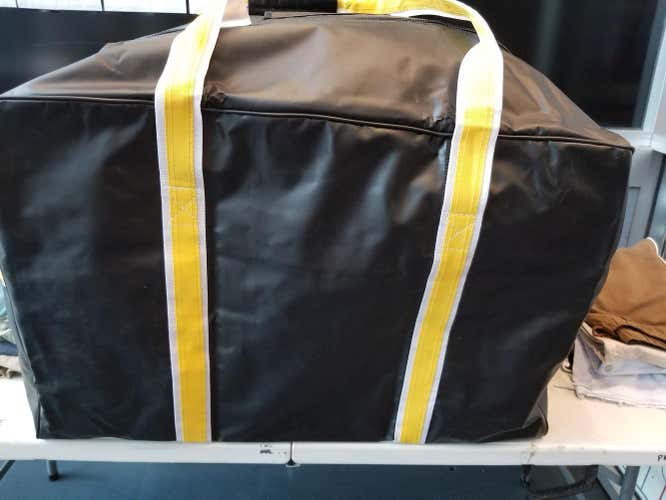 New LOWRY PRO TARPAULIN PLAYER BAG - 32 X 18 X 21