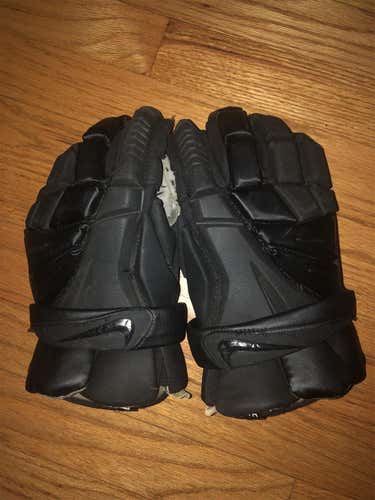 Black Used Player's Nike Vapor Elite 13" Lacrosse Gloves