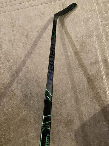BRAND NEW Bauer Vapor ADV - RH
