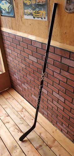 Bauer Right Handed Vapor XX Hockey Stick Mid Pattern Pro Stock Bryan Smolinski ''Smoke #21''